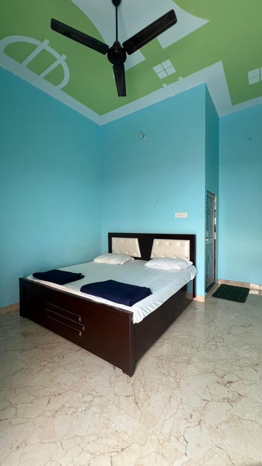 Hotel Vijay Palace Ayodhya 외부 사진