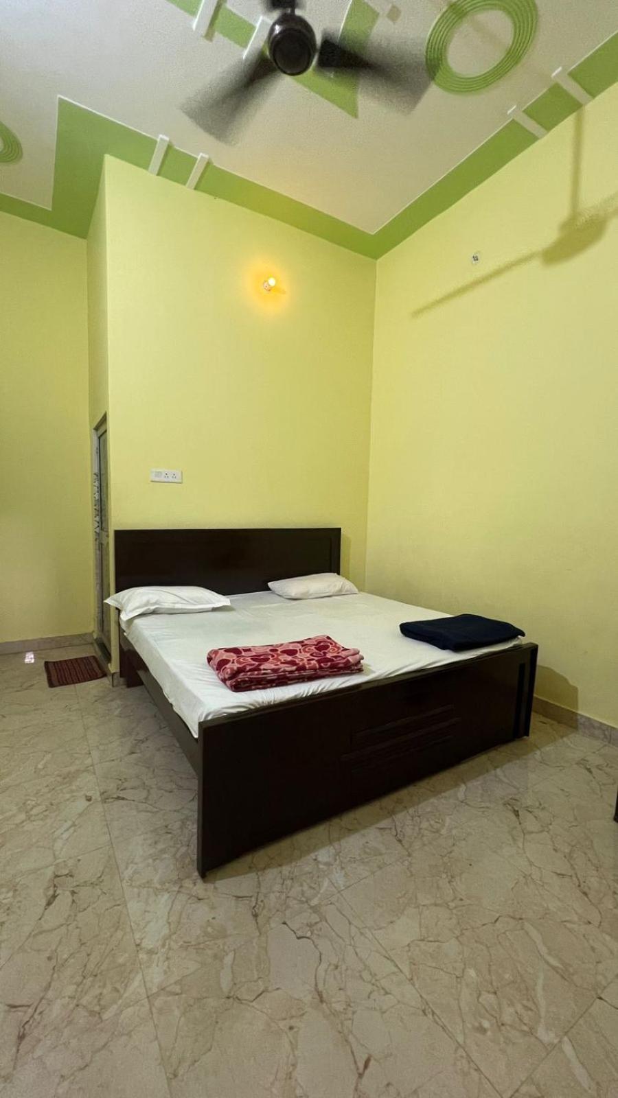 Hotel Vijay Palace Ayodhya 외부 사진
